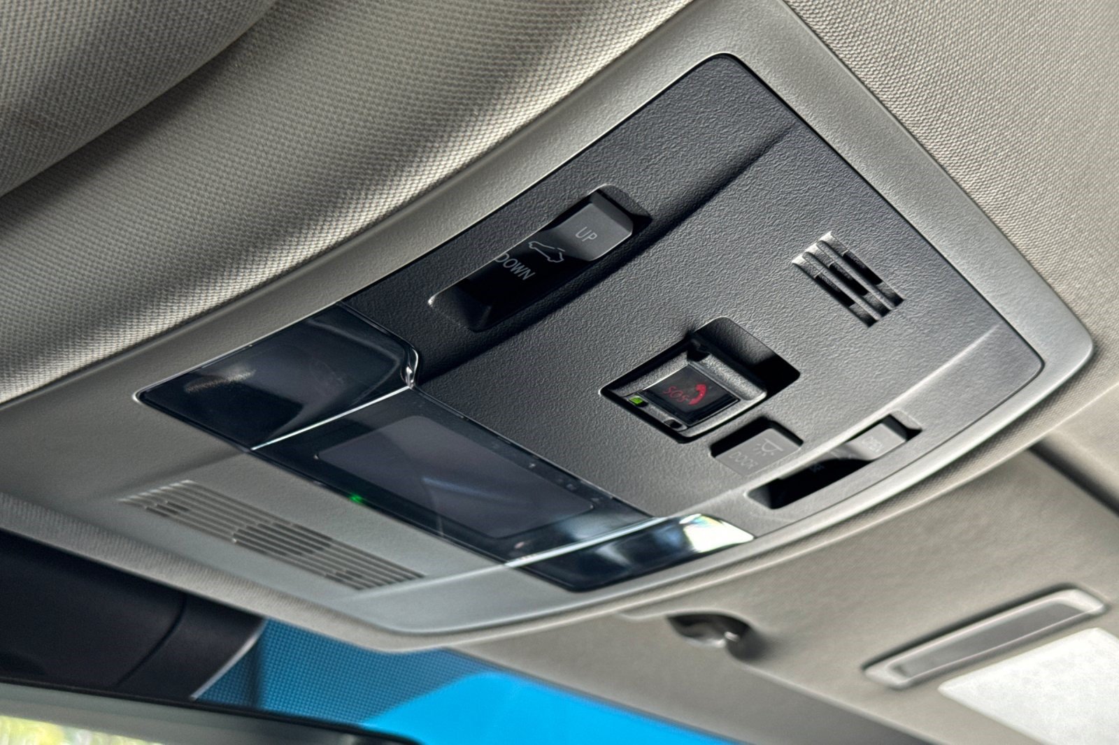 Certified 2024 Lexus ES 350 w/ Accessory Package (Z1) FWD image 22