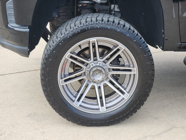 Used 2020 Chevrolet Silverado 1500 Custom Trail Boss w/ Custom Convenience Package AWD/4WD image 16