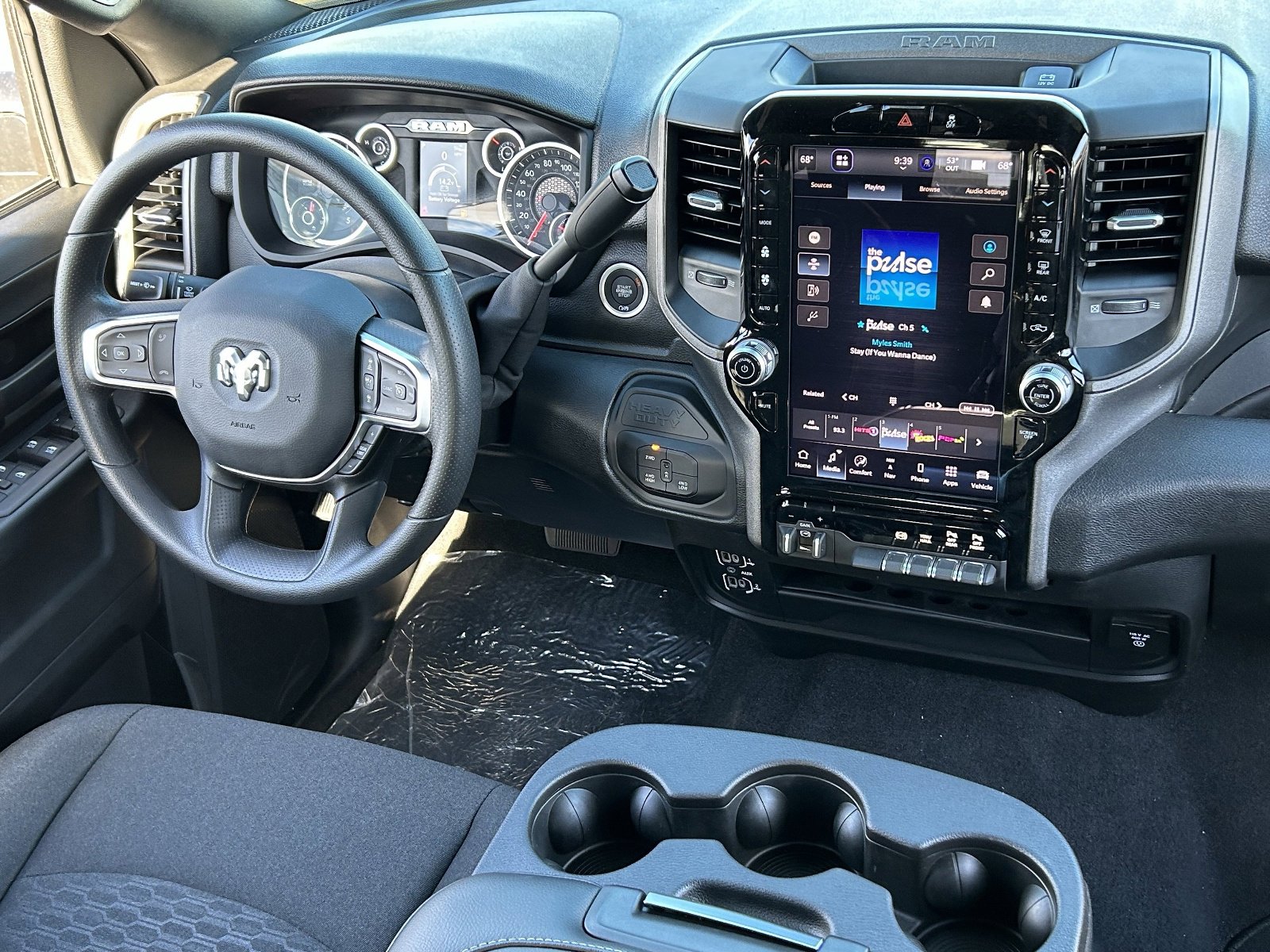 New 2026 RAM 3500 Tradesman AWD/4WD image 11