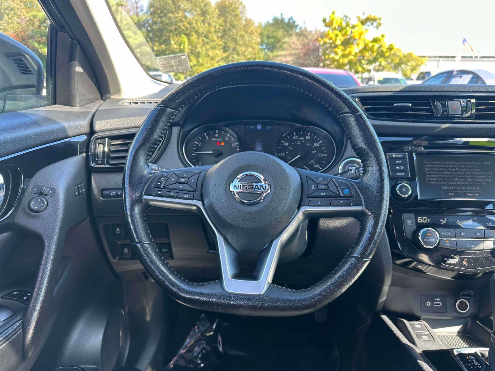 Used 2022 Nissan Rogue Sport SL w/ Premium Package image 14