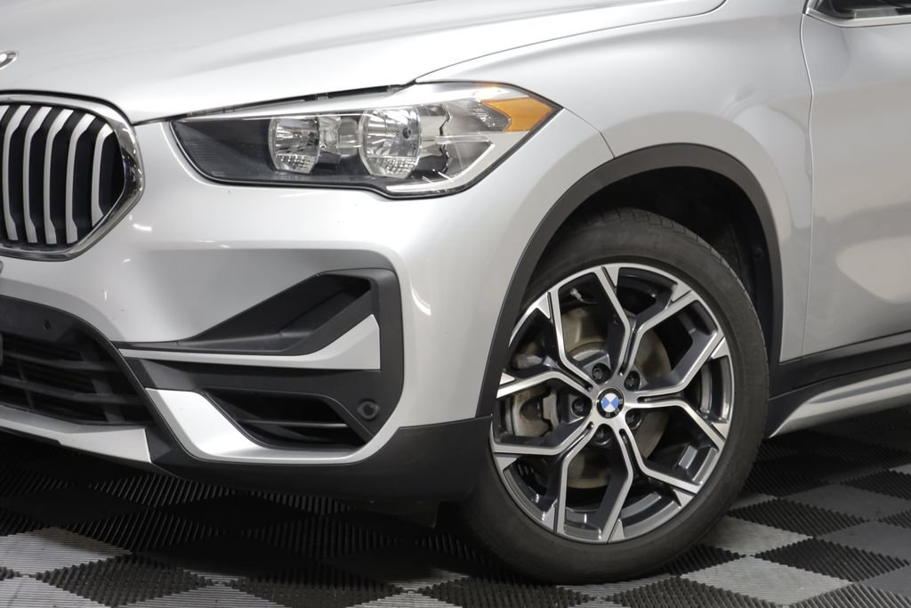 Used 2021 BMW X1 xDrive28i w/ Convenience Package AWD/4WD image 3
