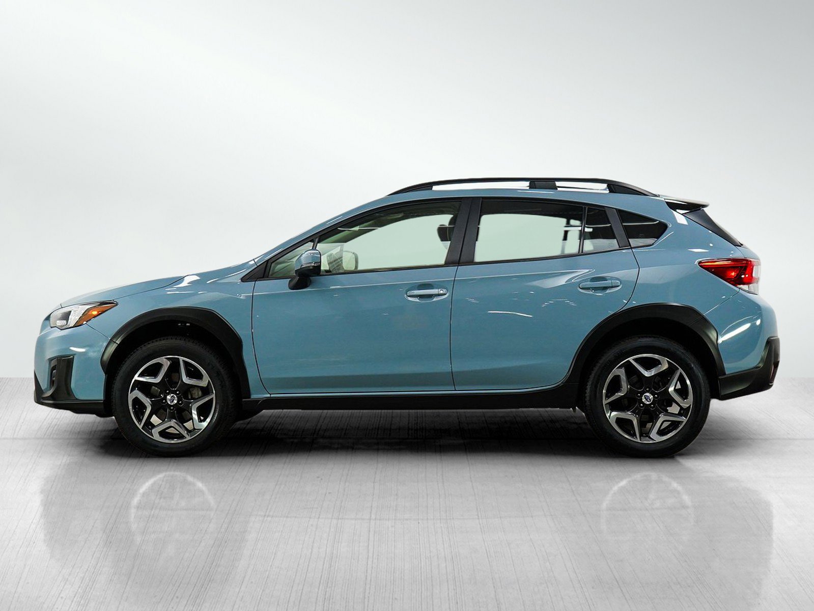 Used 2018 Subaru Crosstrek 2.0i Limited AWD/4WD image 2