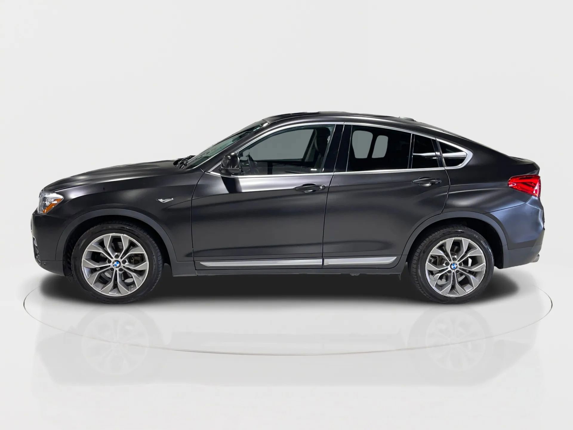 Used 2016 BMW X4 xDrive28i image 10