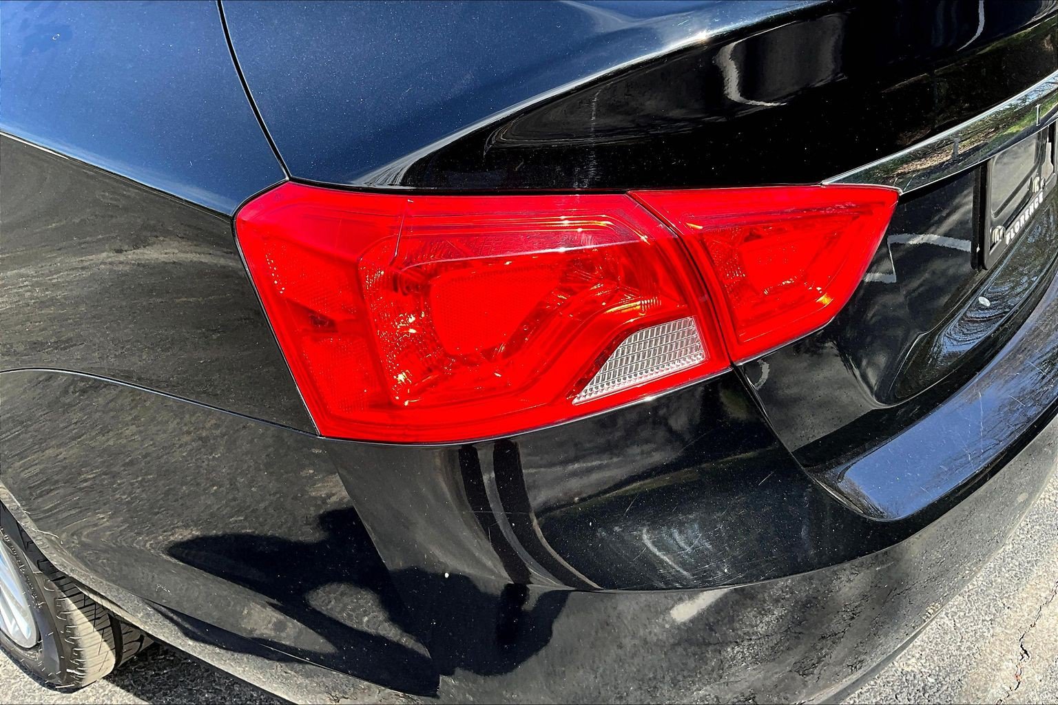 Used 2018 Chevrolet Impala LS FWD image 23