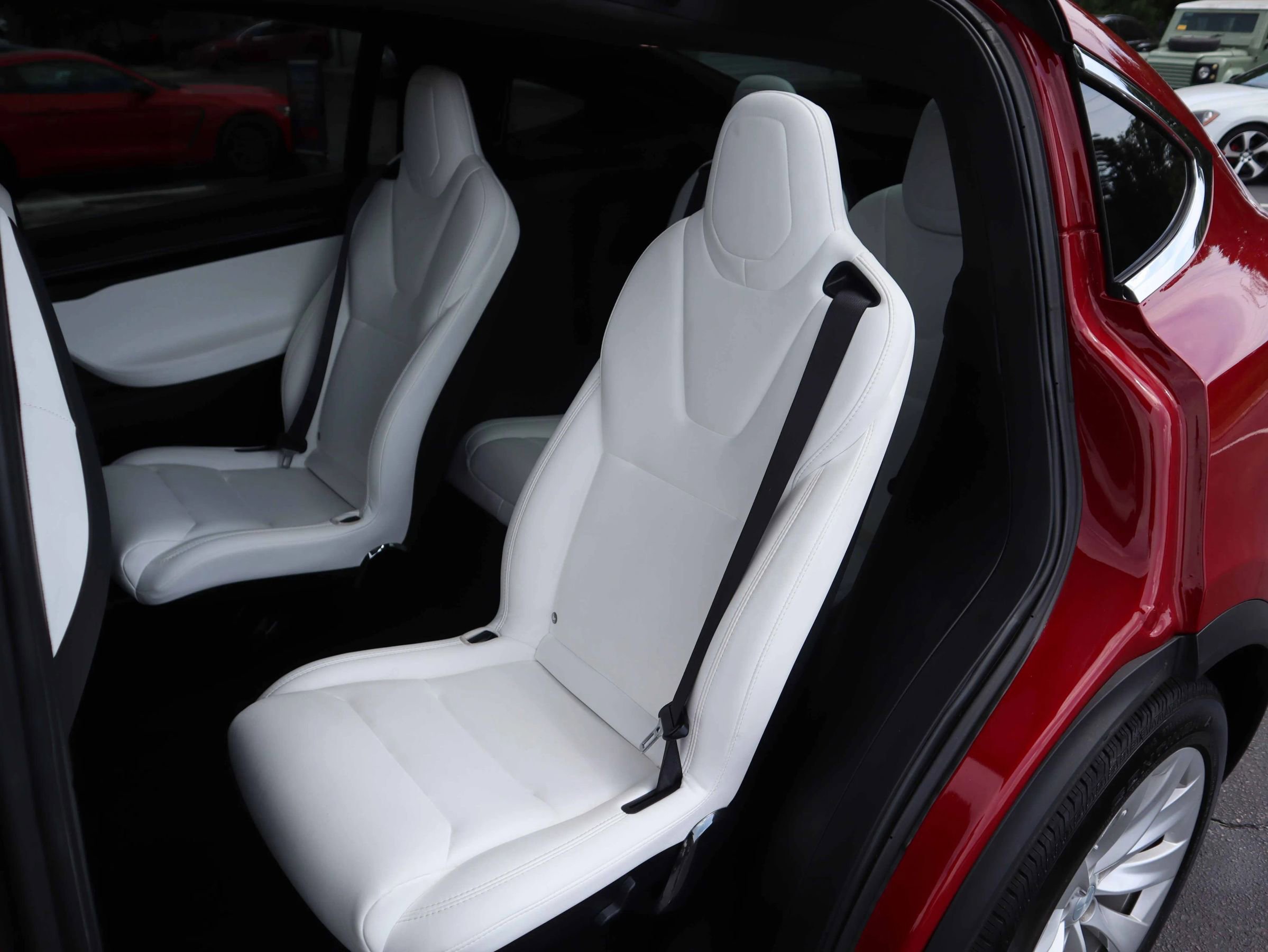 Used 2019 Tesla Model X Long Range AWD/4WD image 3