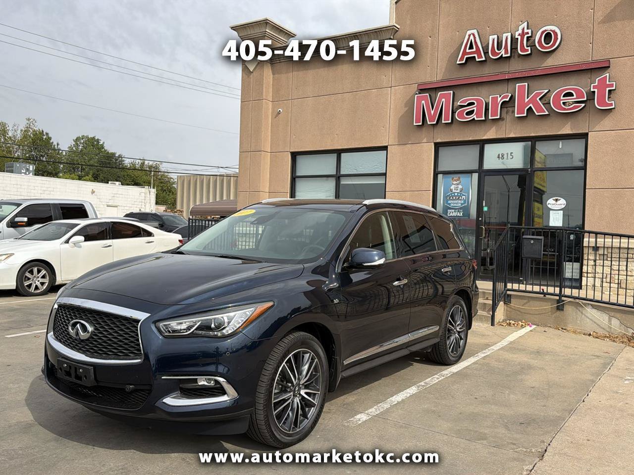 Used 2017 INFINITI QX60 Luxe w/ Deluxe Technology Package