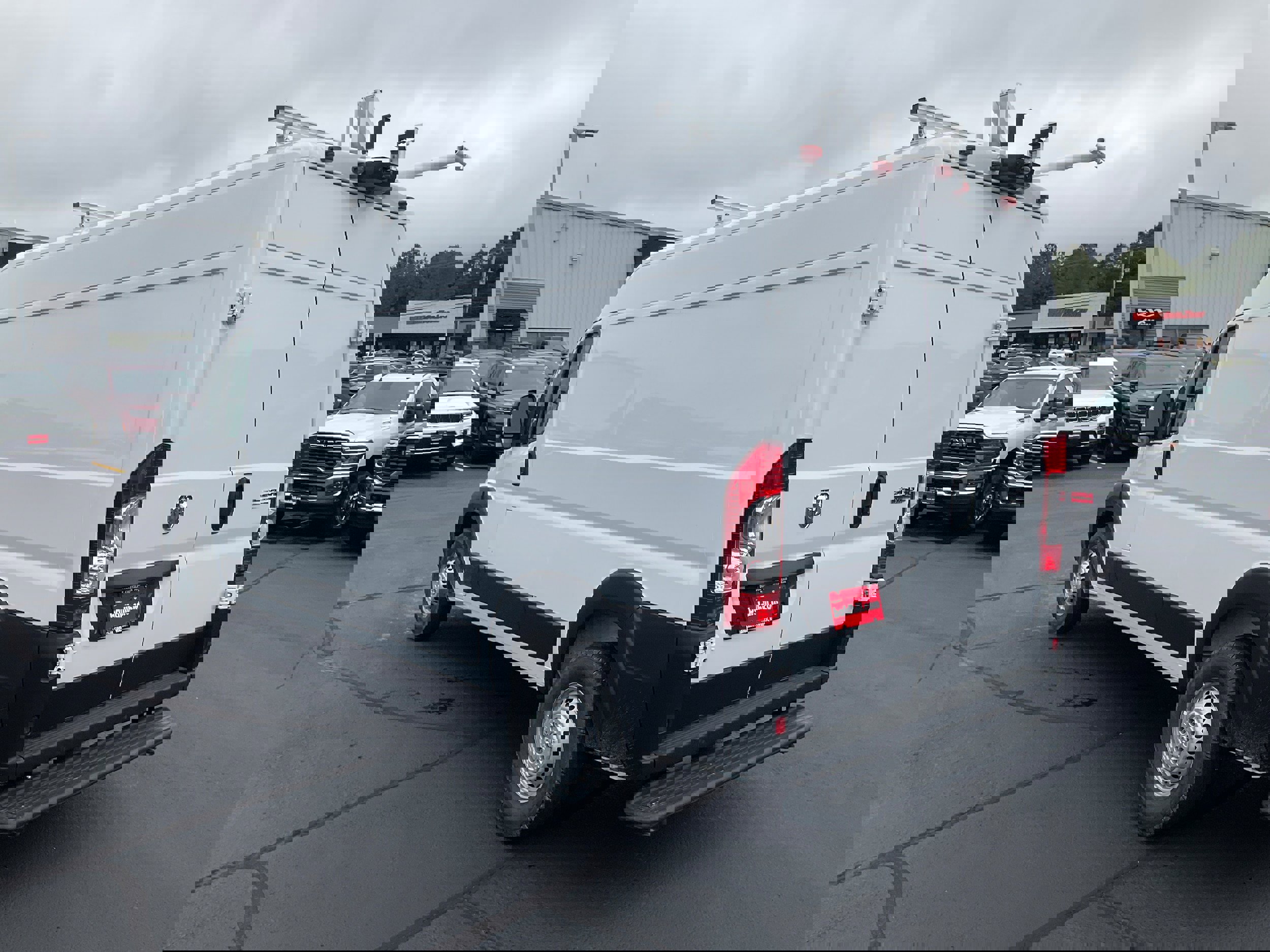 New 2025 RAM ProMaster 2500 w/ Convenience Group image 4