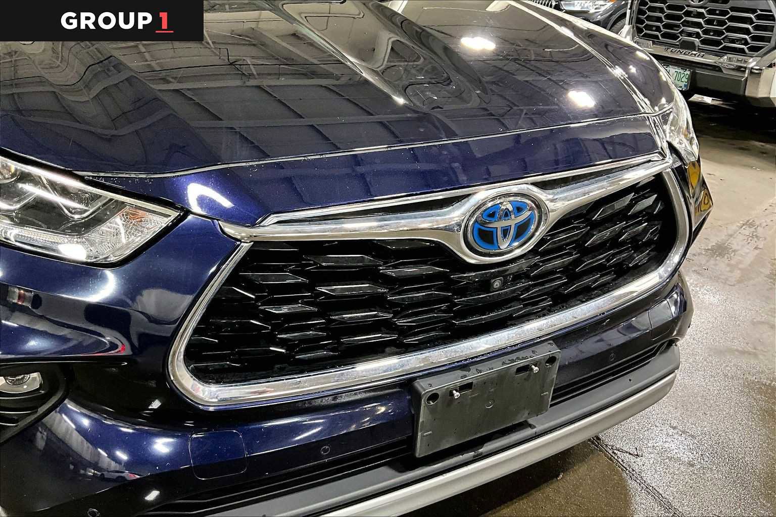 Used 2020 Toyota Highlander Platinum AWD/4WD image 30