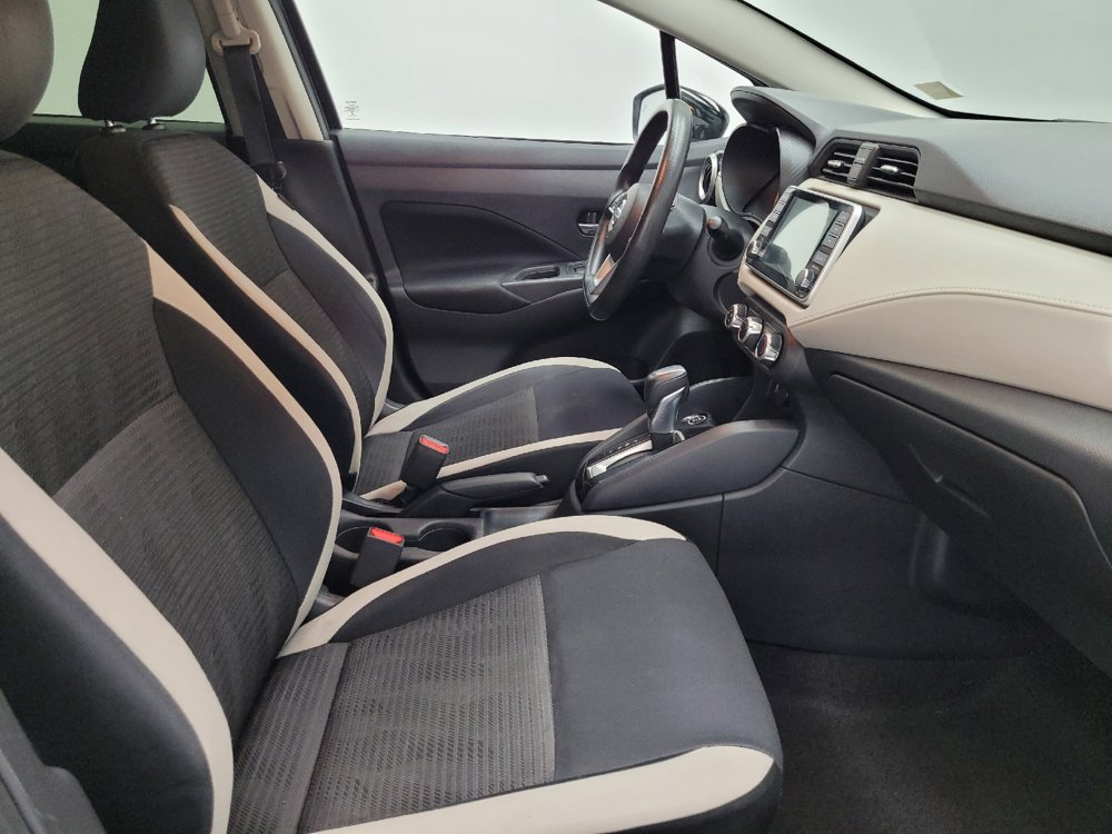 Used 2021 Nissan Versa SV FWD image 21