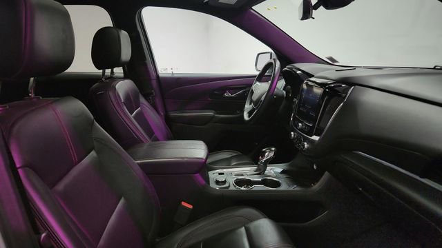 Used 2022 Chevrolet Traverse RS image 22