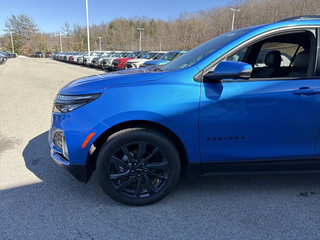 Used 2024 Chevrolet Equinox RS w/ RS Leather Package image 9