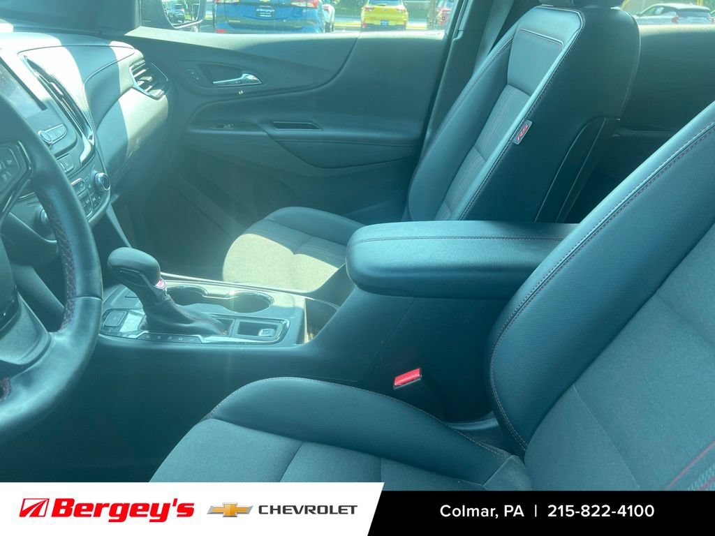 Used 2023 Chevrolet Equinox RS w/ LPO, Floor Liner Package AWD/4WD image 10