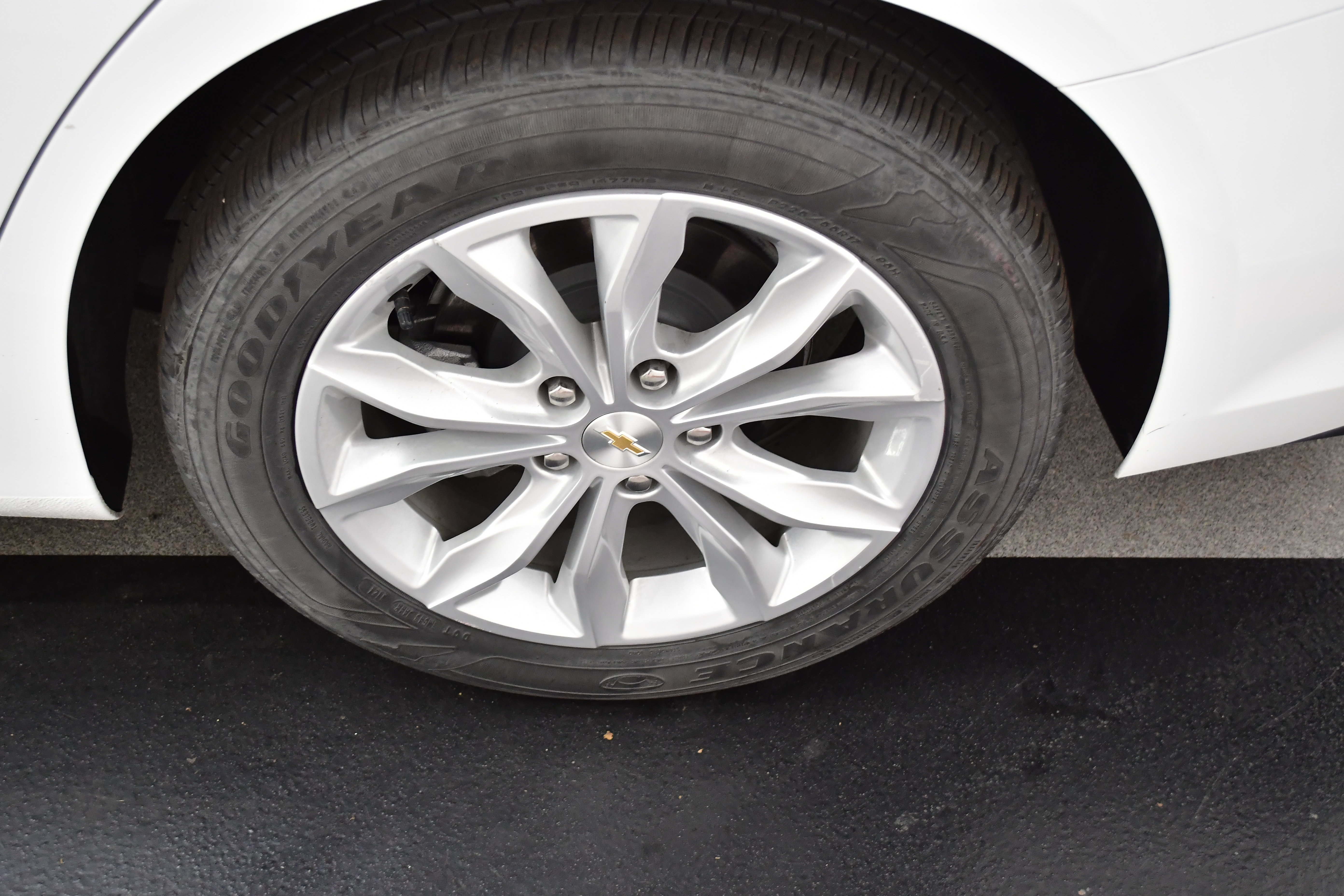 Used 2024 Chevrolet Malibu LT image 56