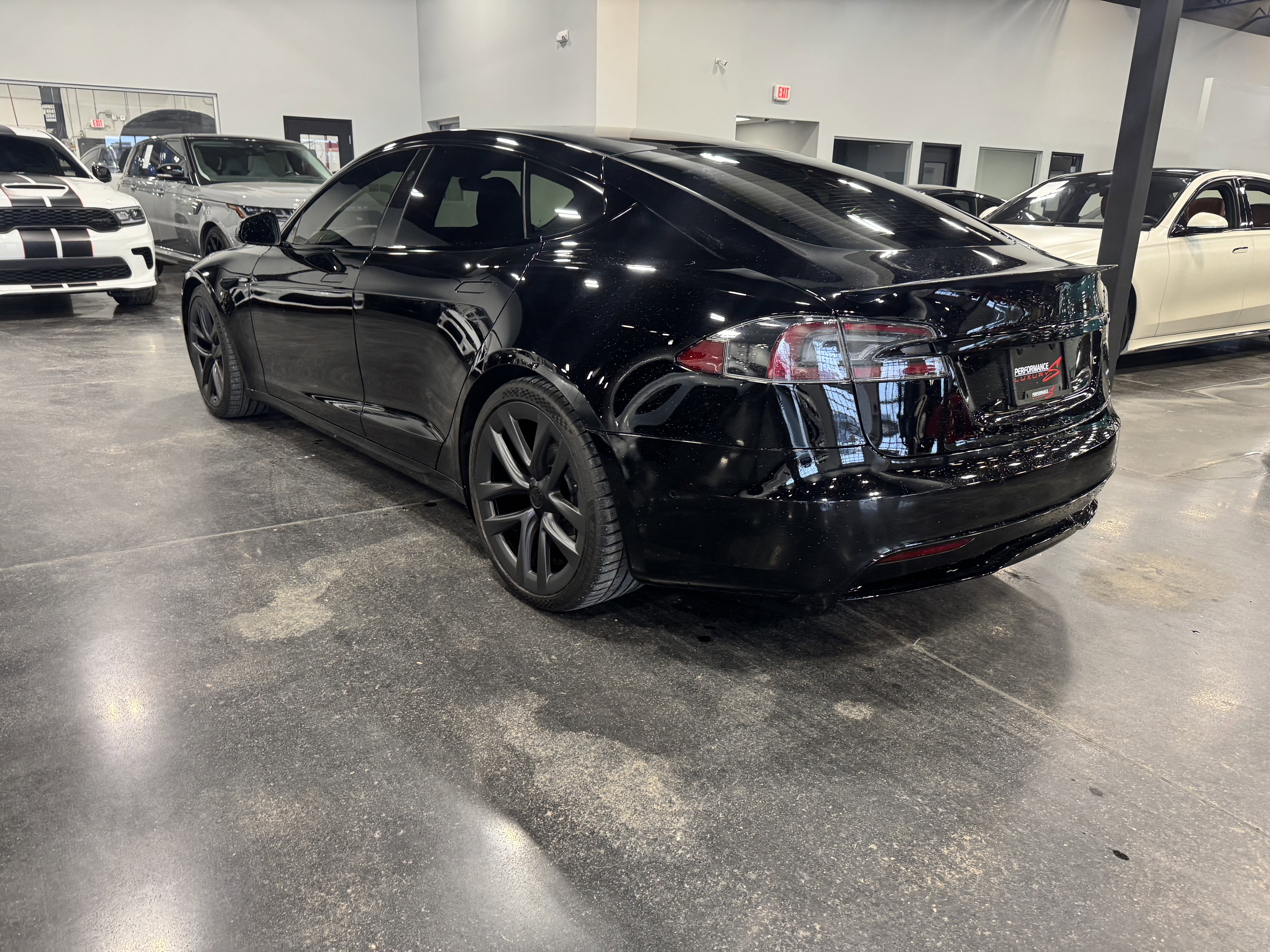 Used 2021 Tesla Model S Plaid image 23