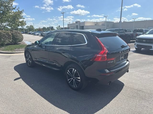 Used 2021 Volvo XC60 T5 Momentum w/ Advanced Package AWD/4WD image 4