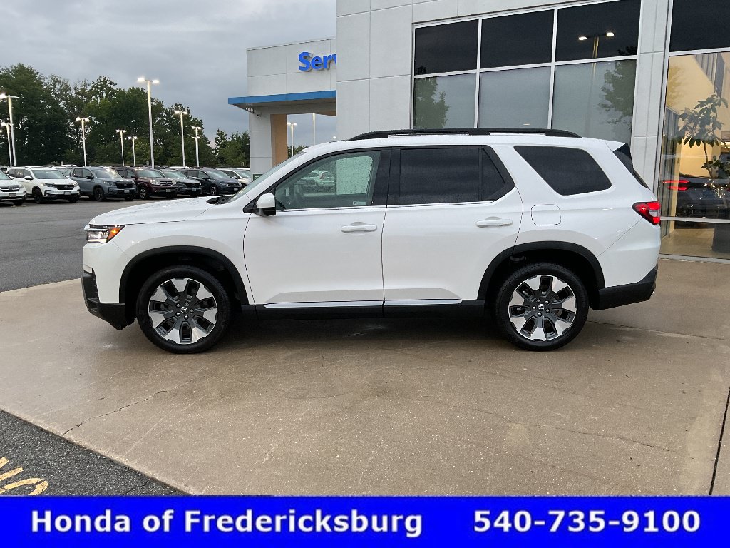 Certified 2026 Honda Pilot Elite image 3