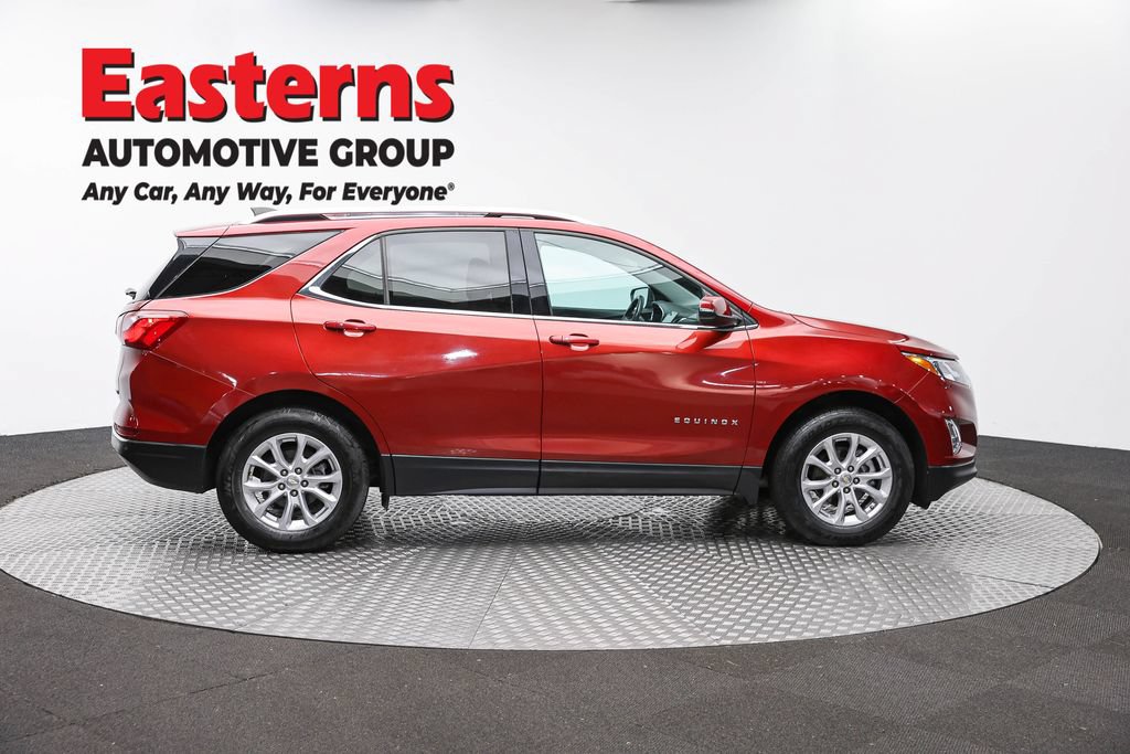 Used 2019 Chevrolet Equinox LT w/ Sun & Navigation Package AWD/4WD image 4
