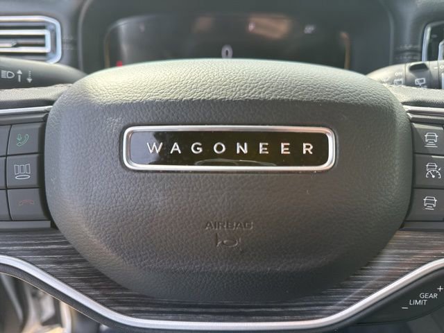 Used 2024 Jeep Wagoneer L Series II w/ Flexible Seating Group image 19