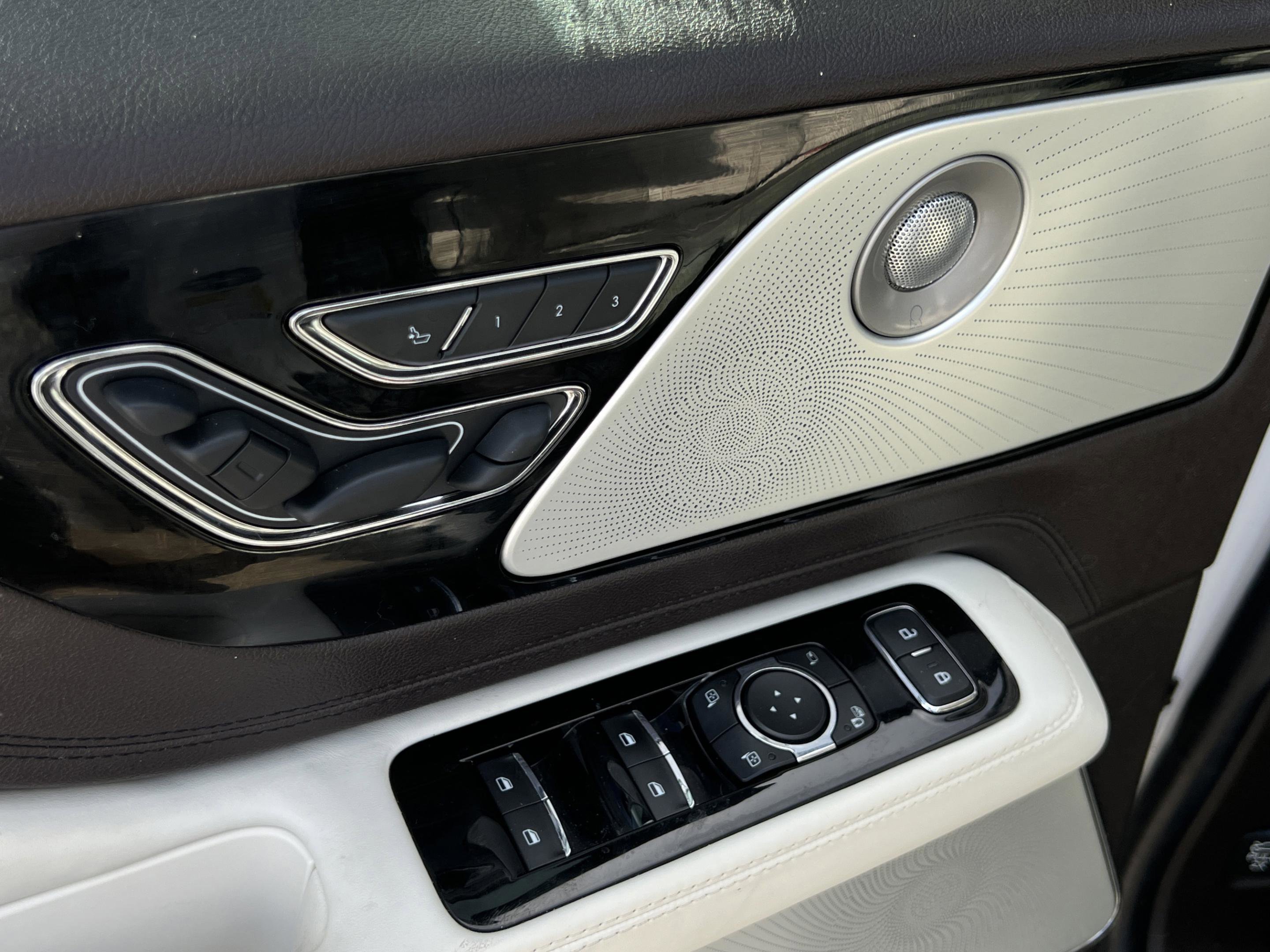 Used 2022 Lincoln Aviator Black Label w/ Dynamic Handling Package image 22