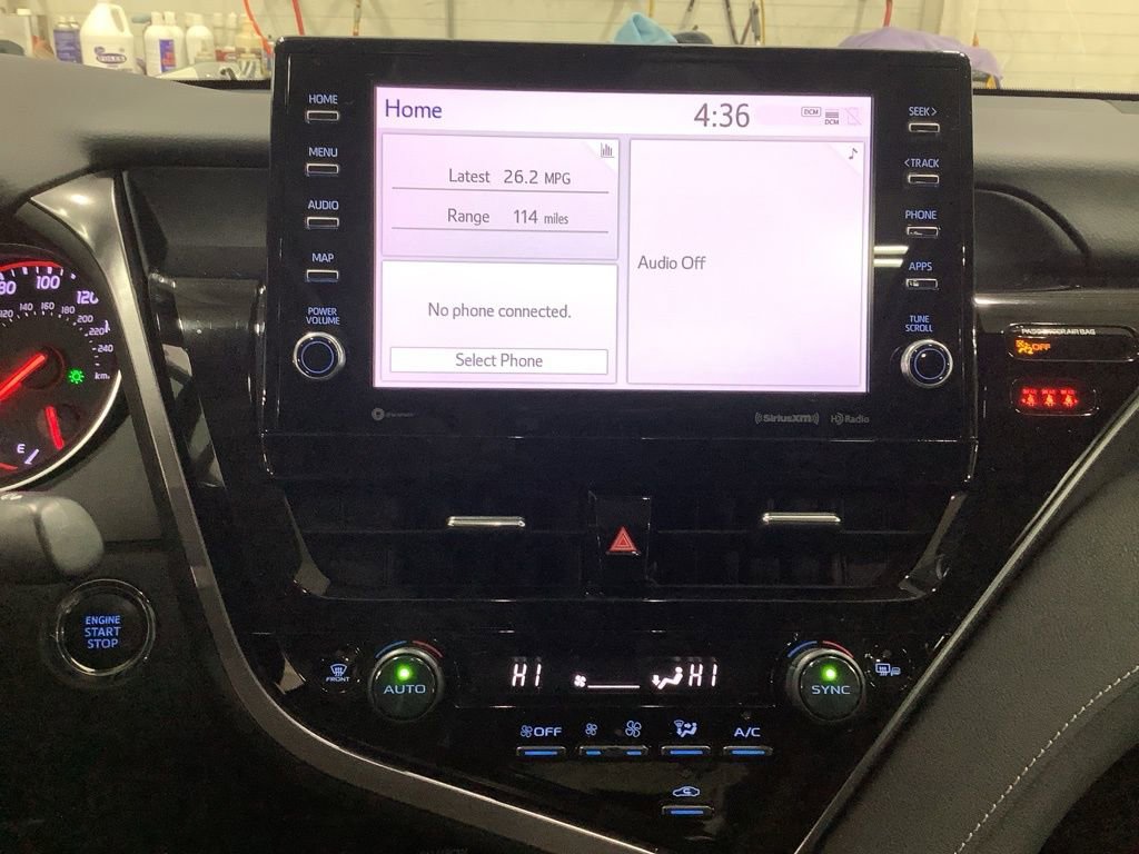 Used 2021 Toyota Camry XSE image 19