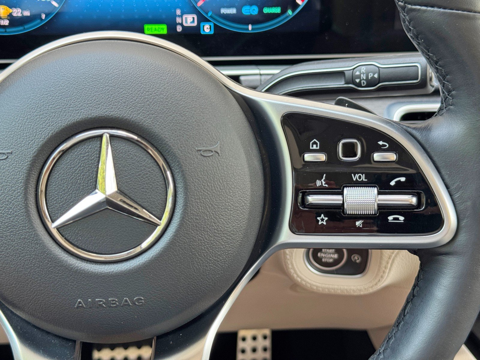 Used 2023 Mercedes-Benz GLS 450 4MATIC image 26
