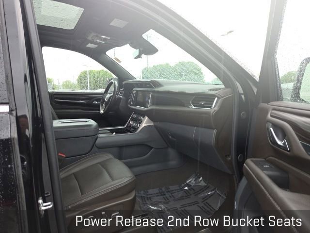Used 2024 GMC Yukon XL Denali w/ Advanced Technology Package AWD/4WD image 56