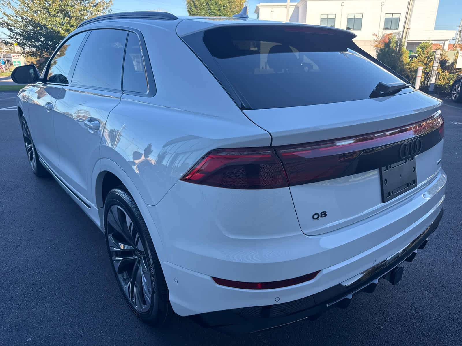 New 2026 Audi Q8 Premium Plus image 6