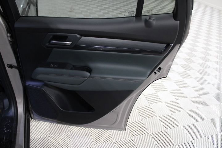 New 2026 GMC Terrain AT4 AWD/4WD image 27