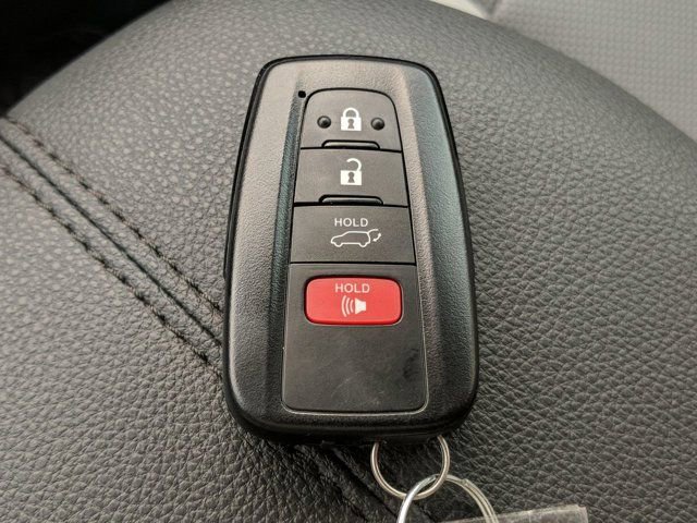 Certified 2020 Toyota RAV4 Limited w/ Limited Grade Weather Package AWD/4WD image 30