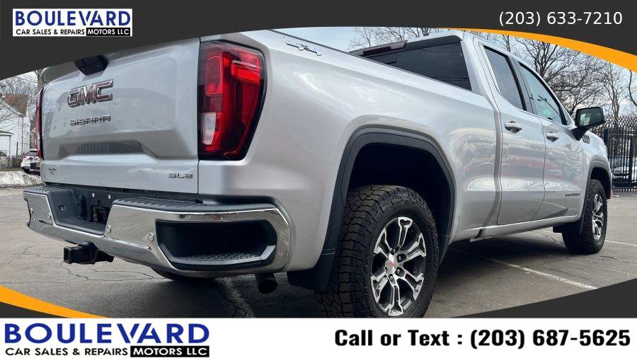 Used 2020 GMC Sierra 1500 SLE w/ SLE Value Package AWD/4WD image 3