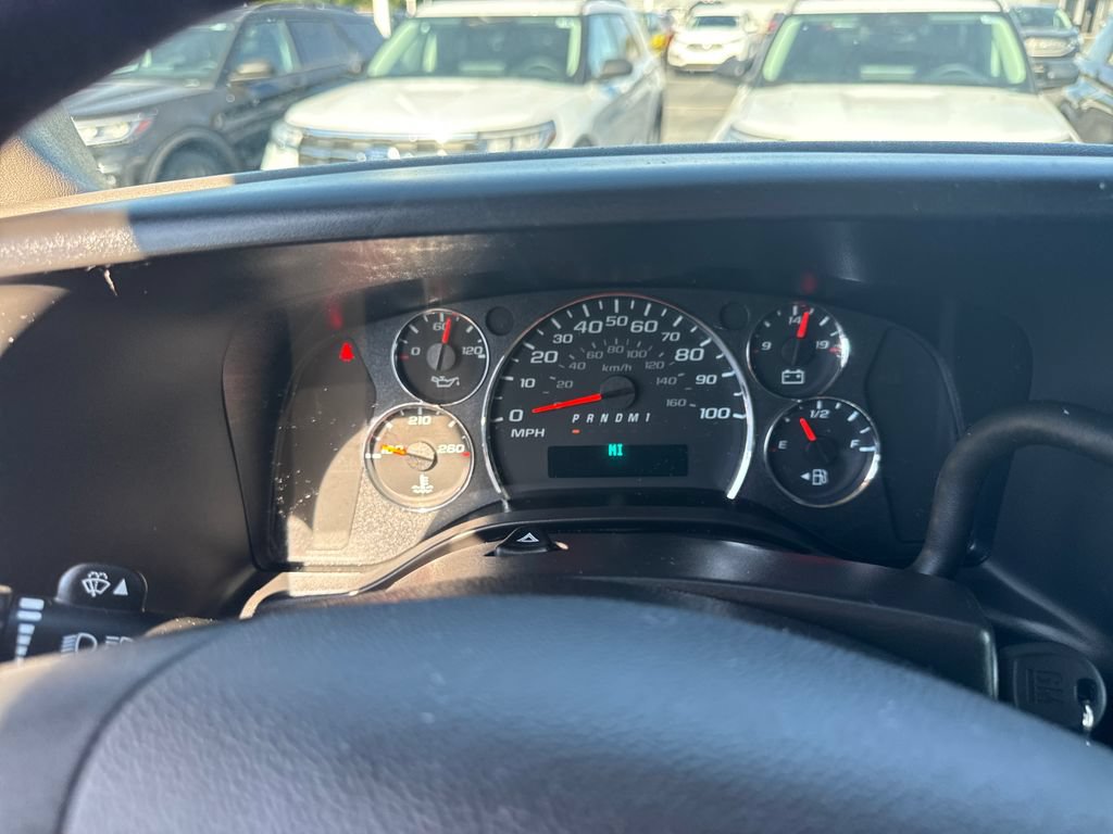 Used 2025 GMC Savana 2500 w/ Driver Convenience Package RWD image 37