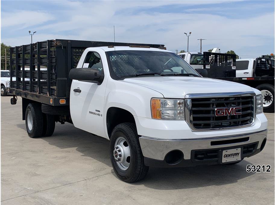 Used 2007 GMC Sierra 3500 W/T RWD image 3