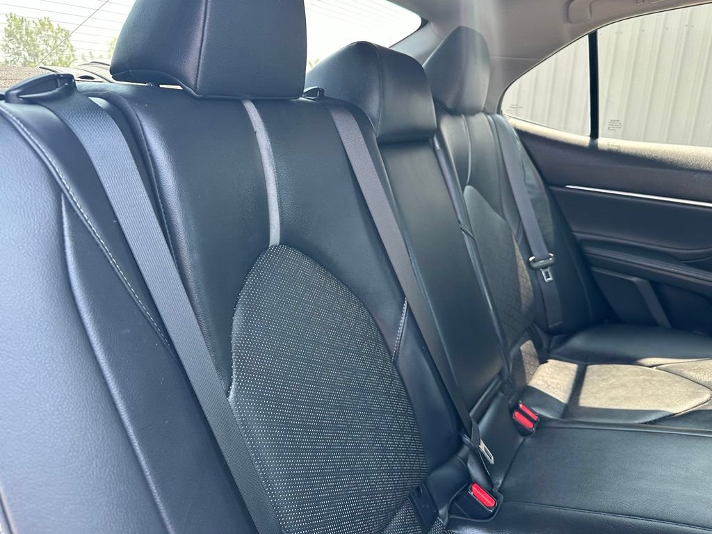 Used 2018 Toyota Camry XSE FWD image 24