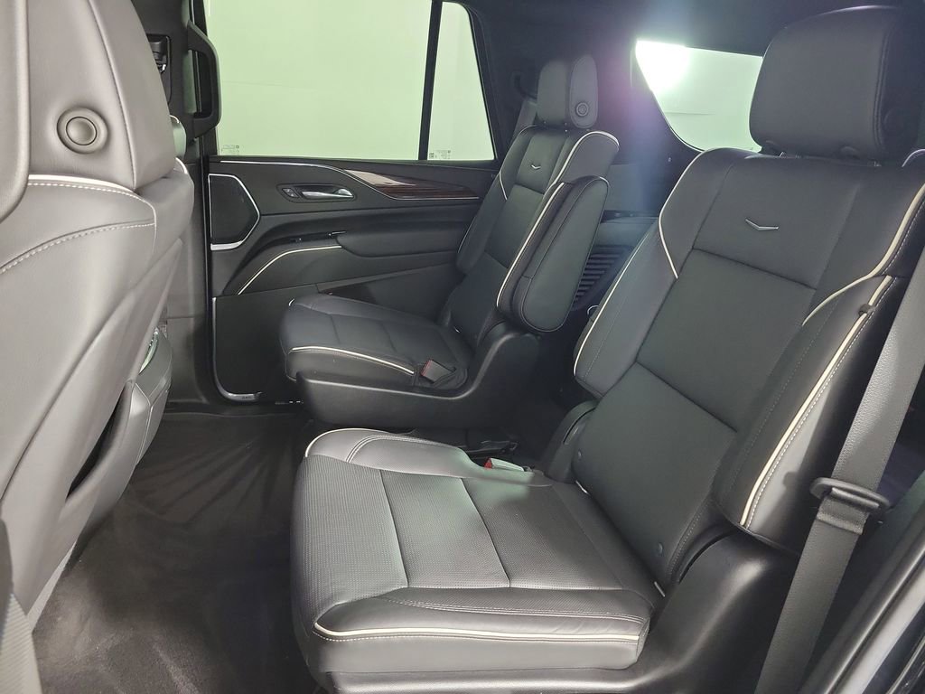 Certified 2022 Cadillac Escalade Premium Luxury w/ Performance Package image 12