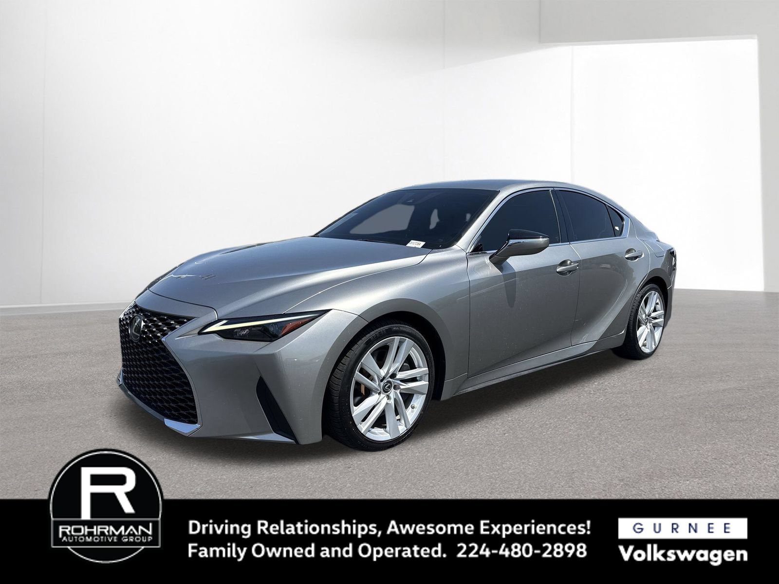 Used 2022 Lexus IS 300 w/ Accessory Package RWD image 4