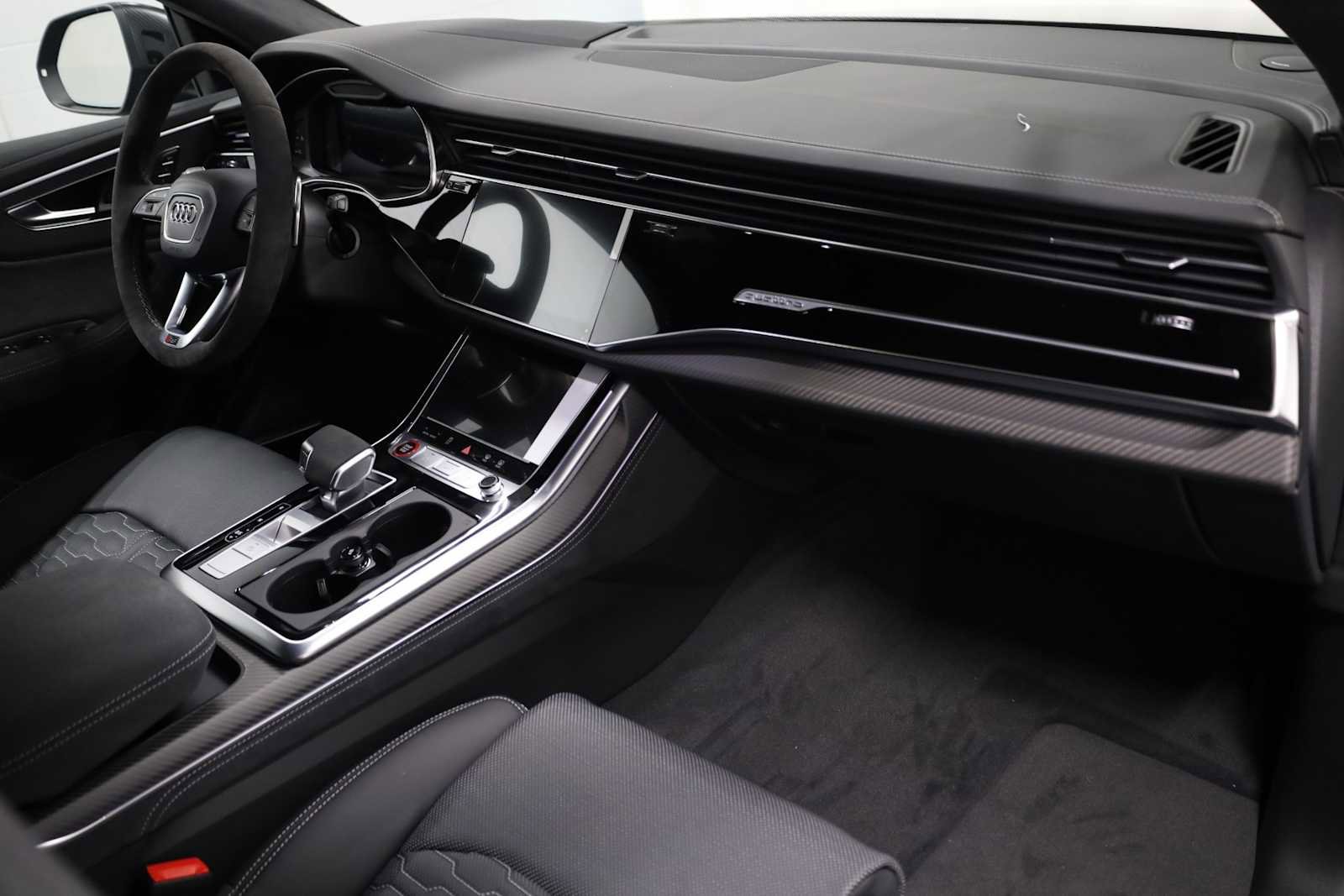 New 2026 Audi RS Q8 performance image 6