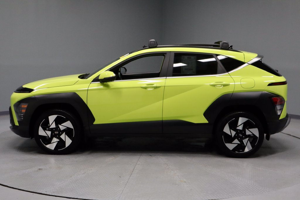 Used 2024 Hyundai Kona Limited AWD/4WD image 10