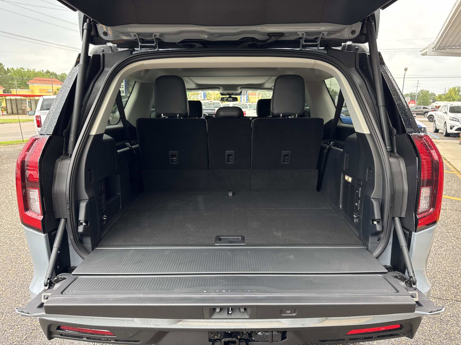 New 2025 Ford Expedition Max Active image 6