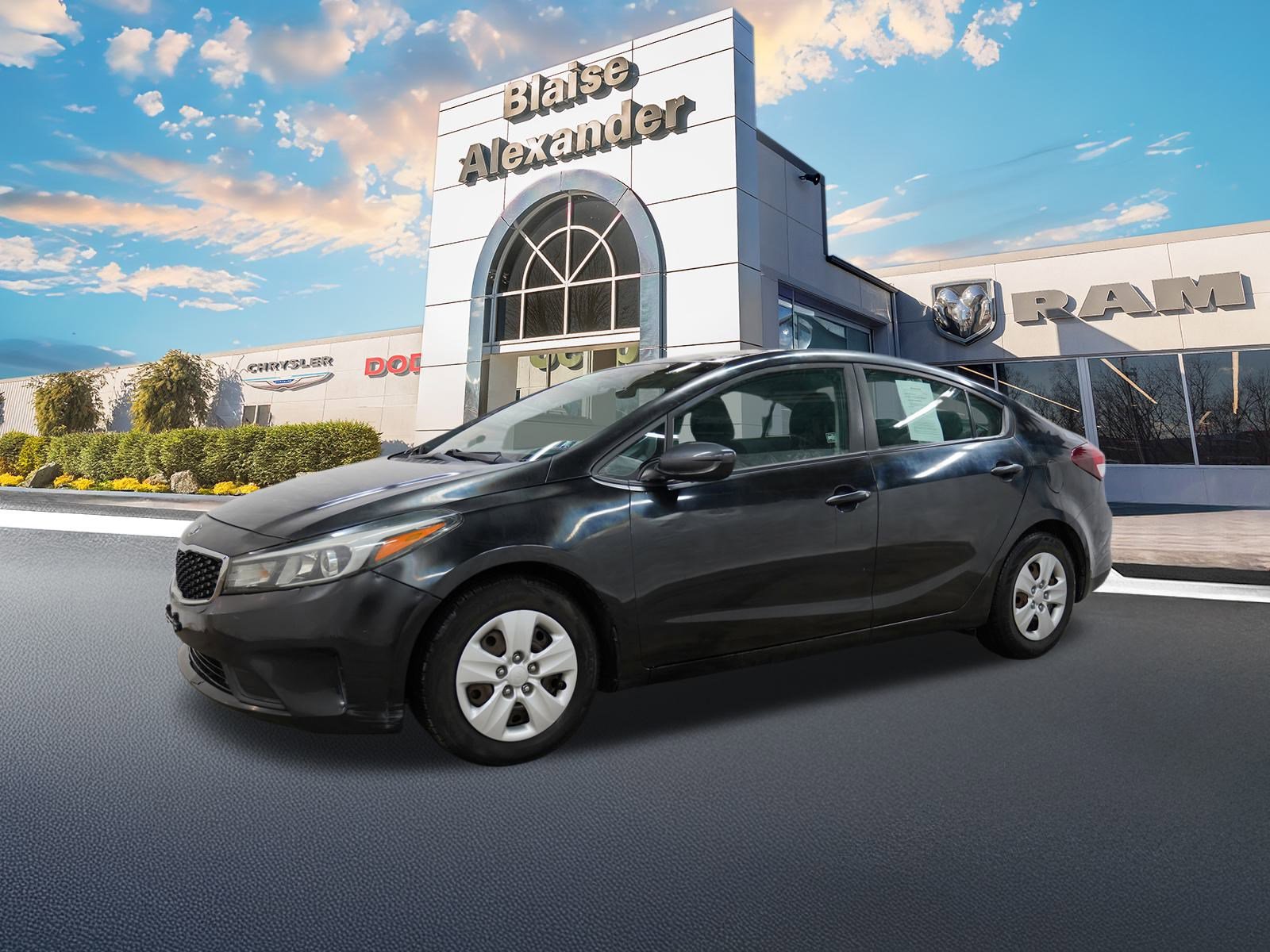 Used 2017 Kia Forte LX image 10