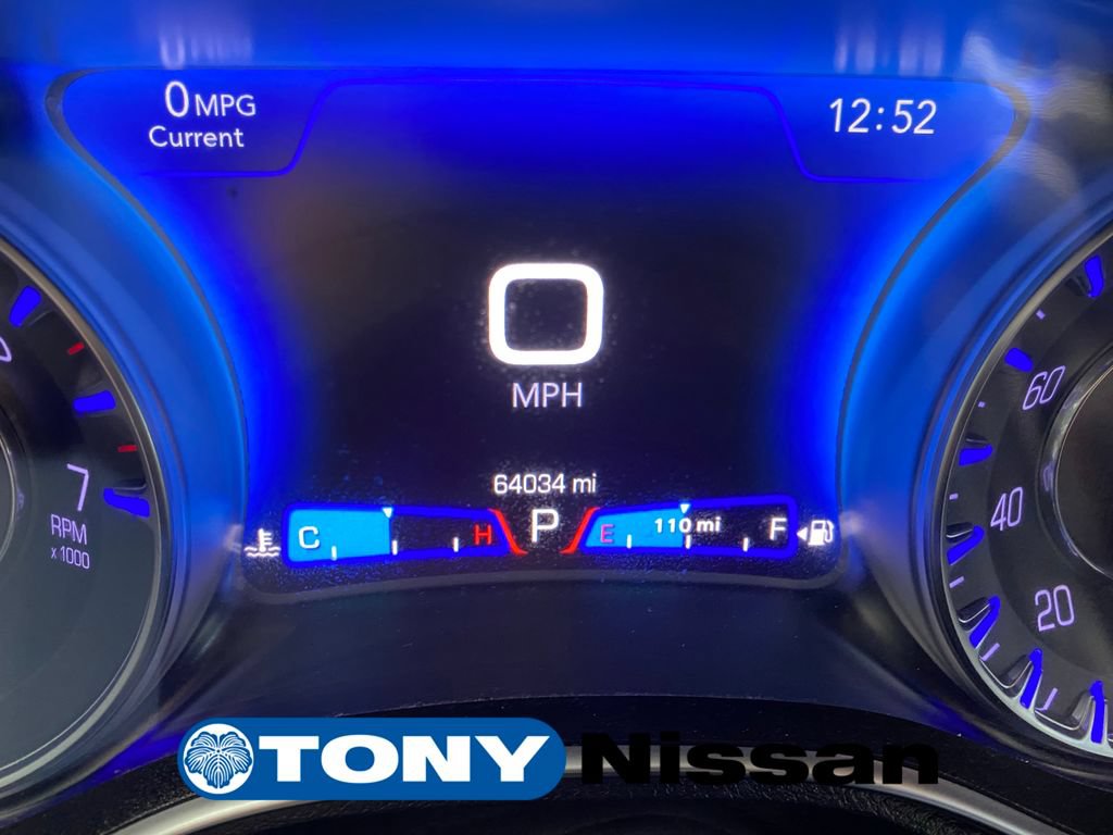 Used 2020 Chrysler 300 Touring L w/ Value Package RWD image 33