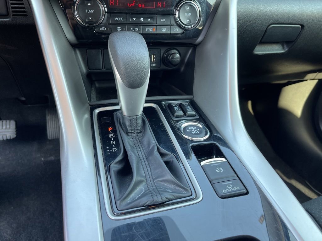 Used 2025 Mitsubishi Eclipse Cross AWD image 14