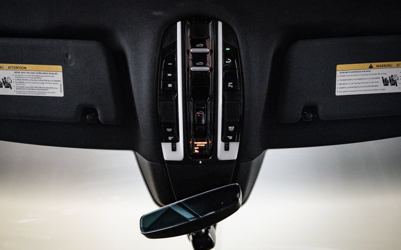 Certified 2023 Porsche Panamera 4 Platinum Edition AWD/4WD image 20