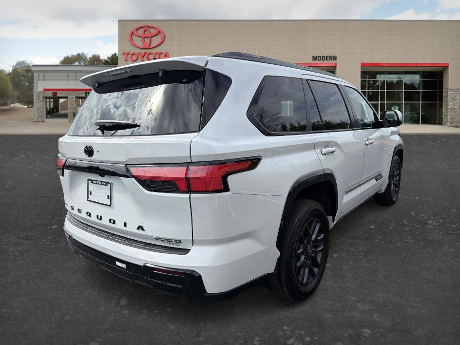 New 2026 Toyota Sequoia Platinum image 5
