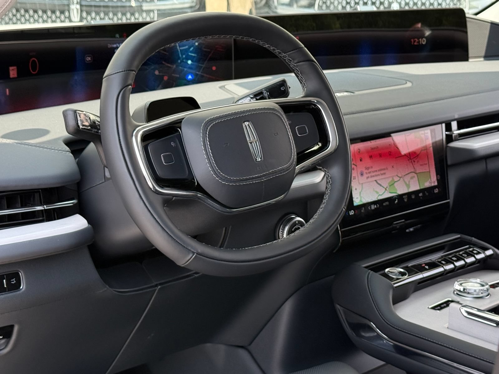 New 2027 Lincoln Navigator Premiere AWD/4WD image 25