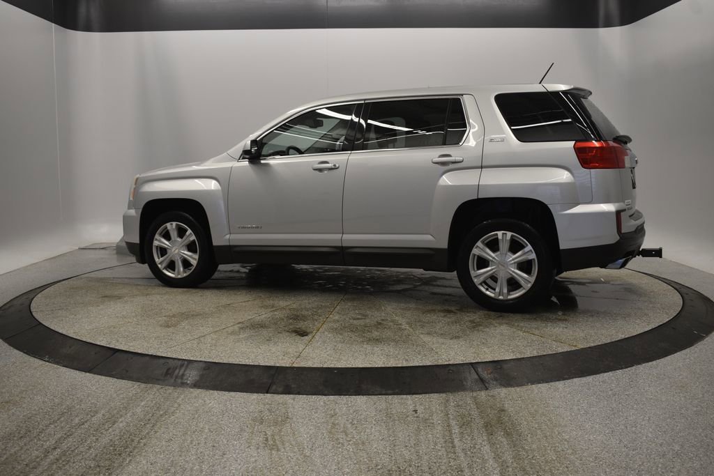 Used 2017 GMC Terrain SLE image 4