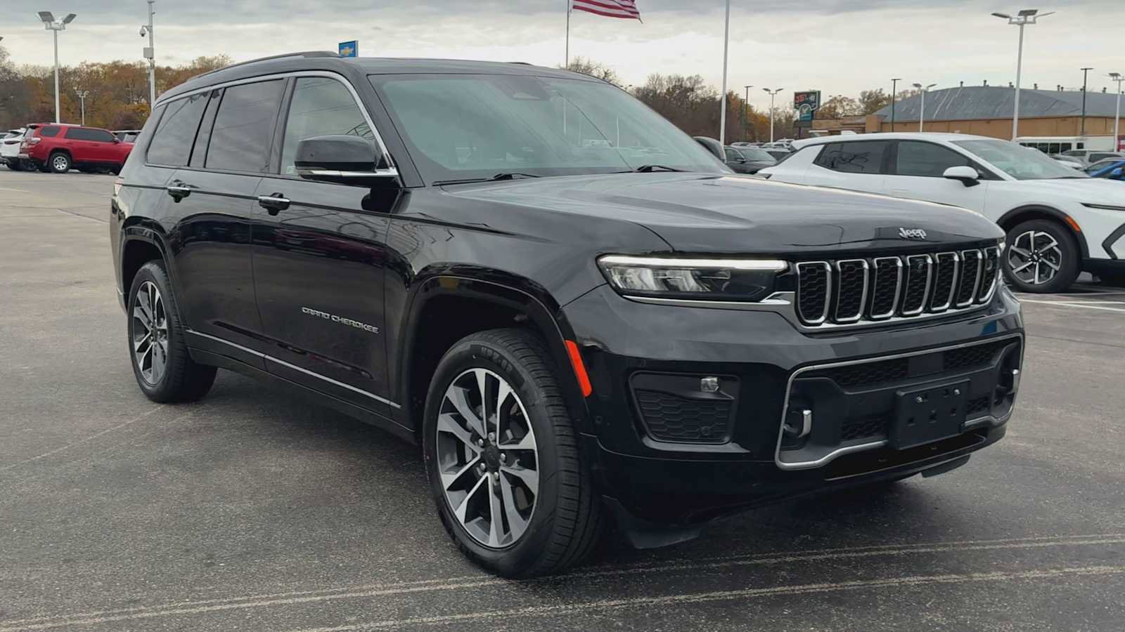 Used 2022 Jeep Grand Cherokee L Overland w/ Advanced Protech Group III image 8