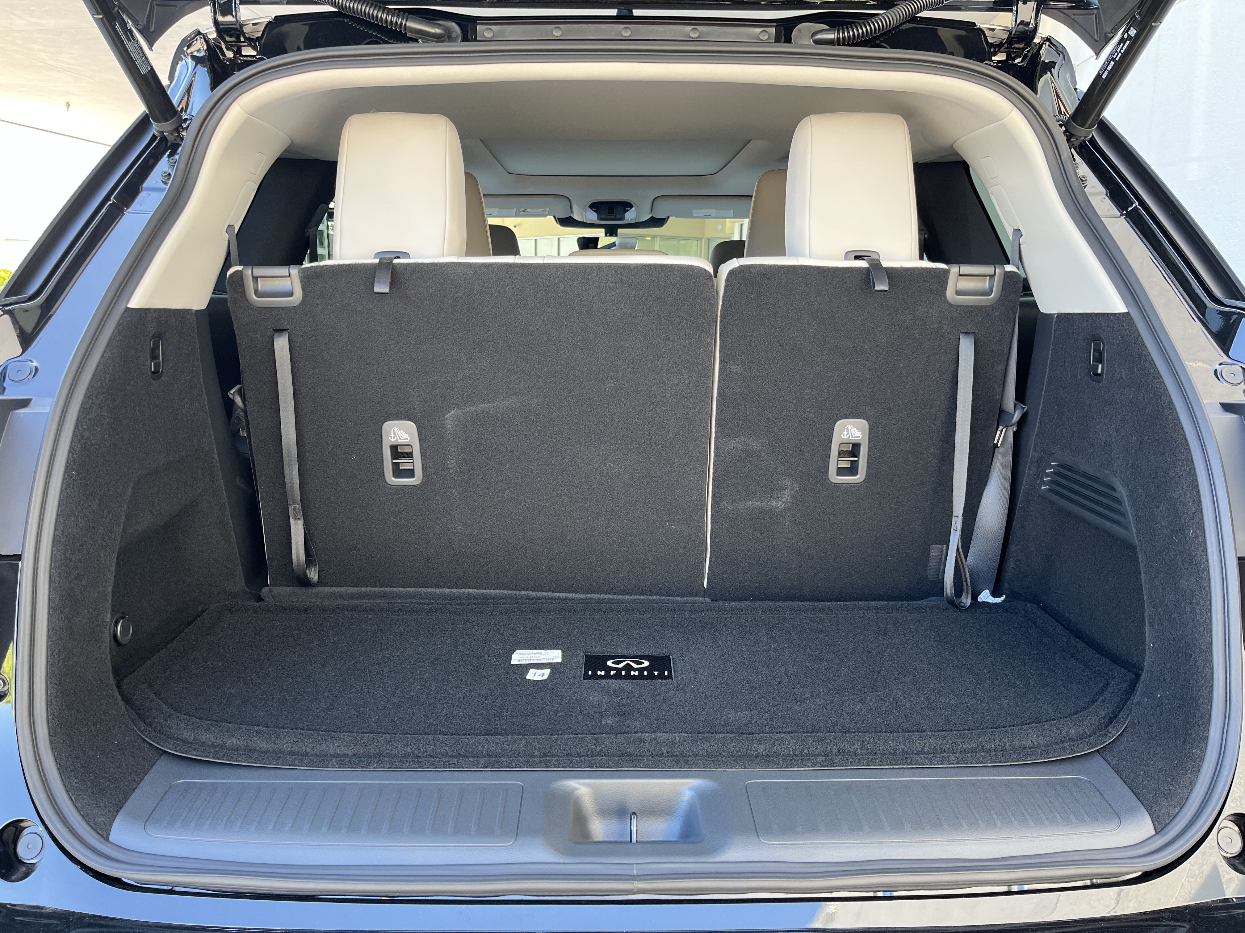 New 2027 INFINITI QX60 Luxe w/ Cargo Package FWD image 19