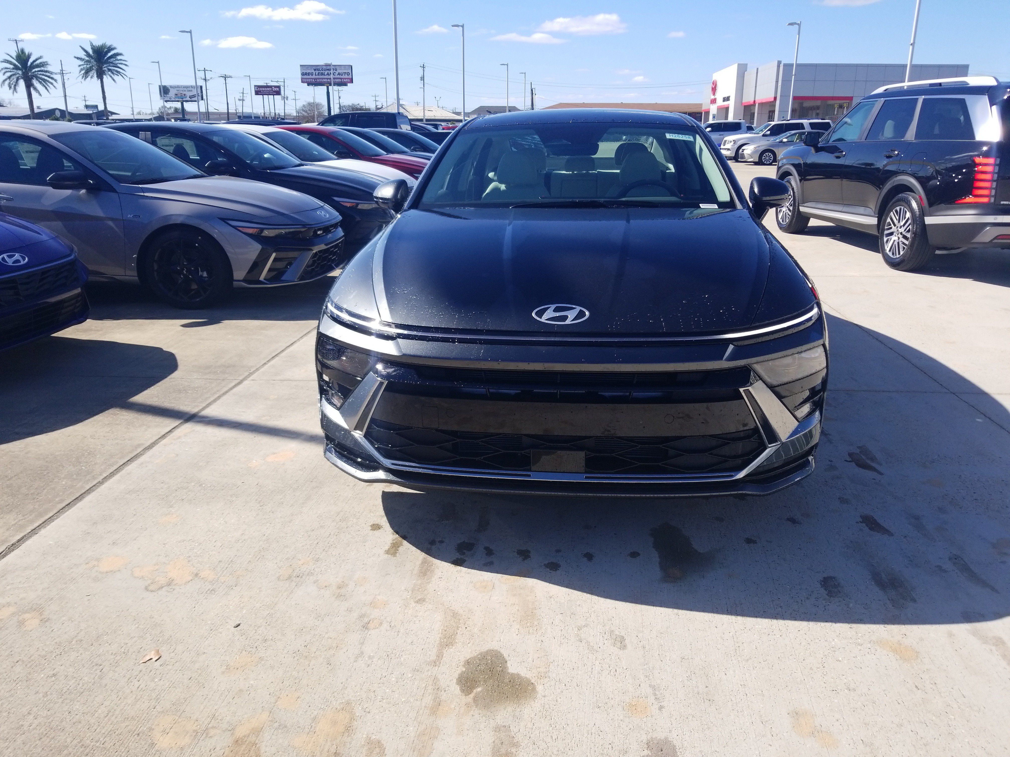 New 2026 Hyundai Sonata SEL FWD image 2