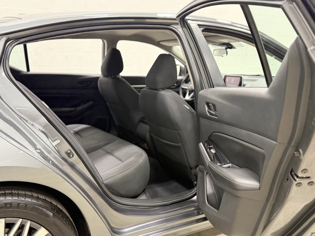 Used 2023 Nissan Altima 2.5 SV image 34