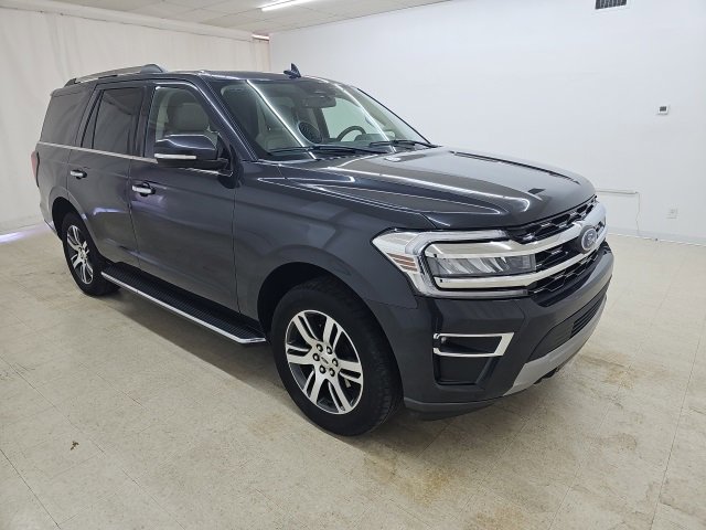 Used 2023 Ford Expedition Limited image 14